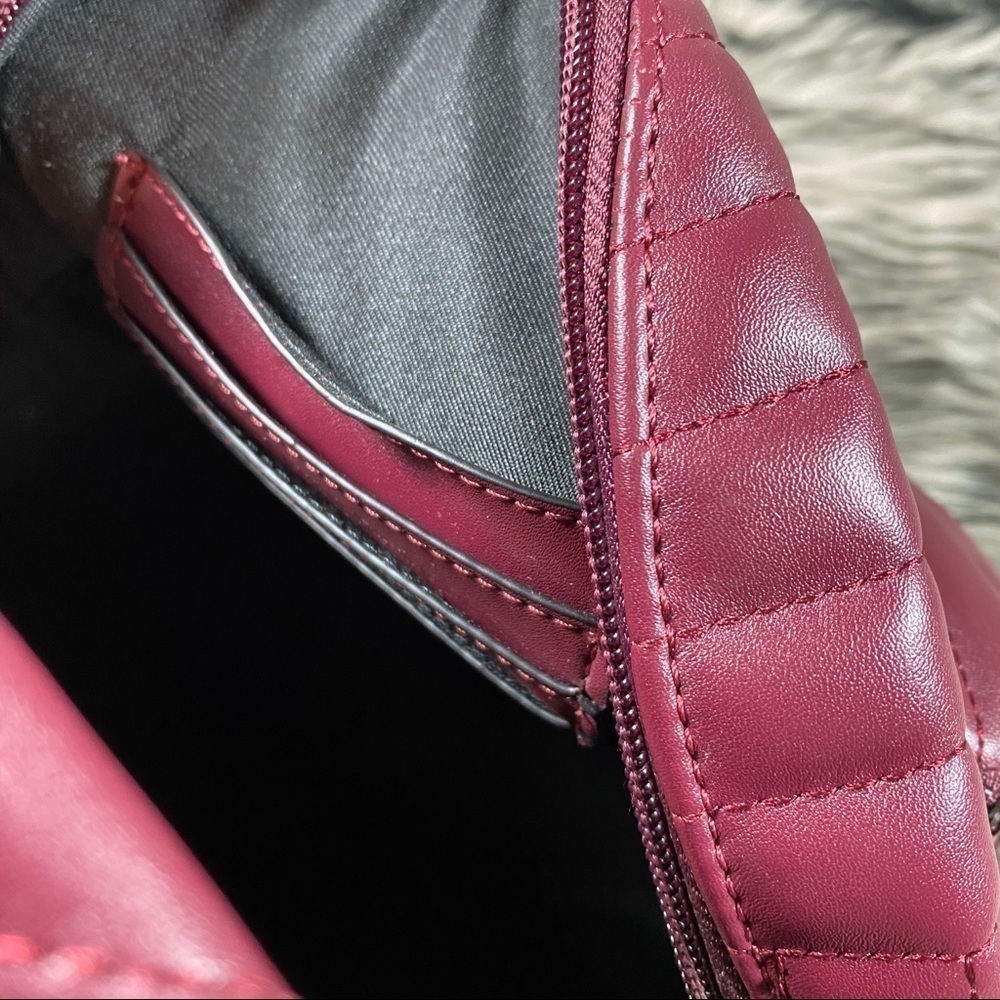 KEELY Chevron Quilted Mini Backpack Wine - Picture 11 of 12